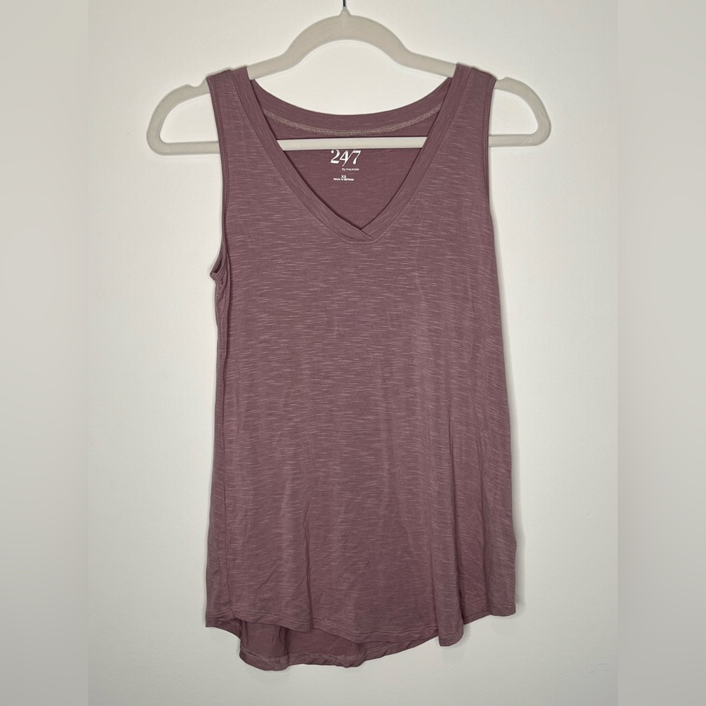 MAURICES 24/7 • V neck Tank • XSMALL